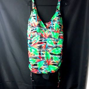 WOMENS NWOT SZ 24 and SZ 22 BATHING SUIT FLORAL